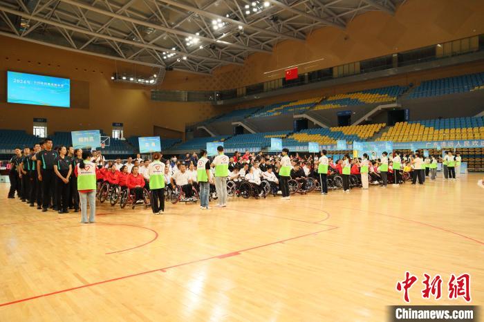 2024年全国轮椅篮球锦标赛在广东清远开赛展现高