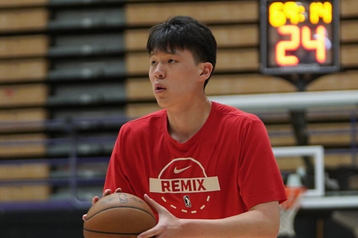 杨瀚森G联赛首秀砍20+9+5助 砍下全能数据引关注