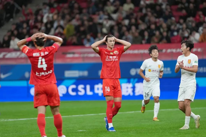 海港客场不敌升班马 两球失守暴露防守隐患